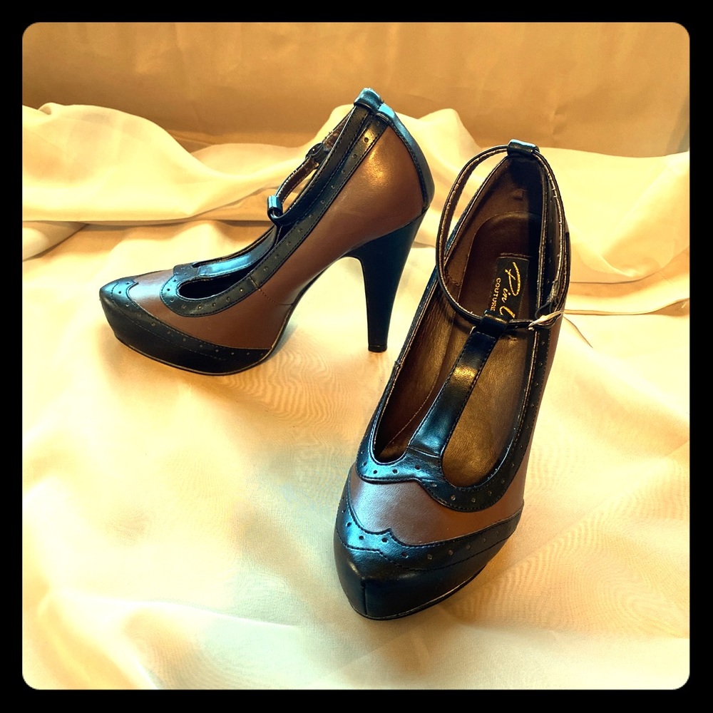 Pin Up Couture Platform Pumps